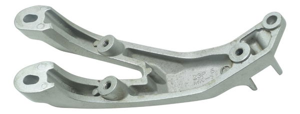 Suporte Pedaleir Tras Dir Yamaha Xt 1200z Super Tenere 11-16 Prateado