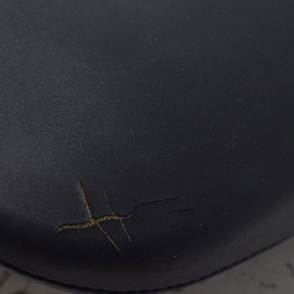 Banco Dianteiro C/detalhes Suzuki Gsx-r Srad 750 07-09 Origi Preto