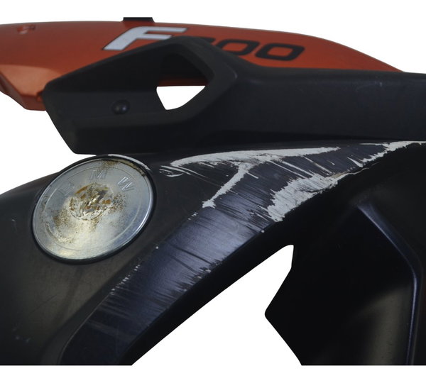 Carenagem Lateral Esquerda C/avar Bmw F 800 Gs 09-12 Origina