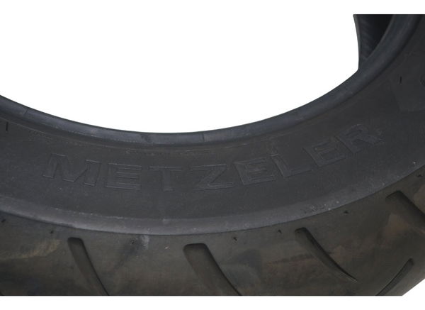 Pneu Metzeler Me 888 Marathon Ultra 180/70 B15 M/c 76h