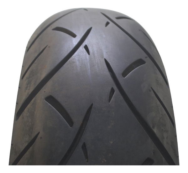 Pneu Metzeler Me 888 Marathon Ultra 180/70 B15 M/c 76h