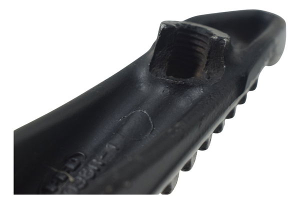 Pedaleira Dianteira Dir C/ Avaria Kawasaki Z 800 13-17 Orig