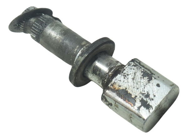 Eixo Espelho Freio Tras Yamaha Drag Star Xvs 650 96-08 Origi