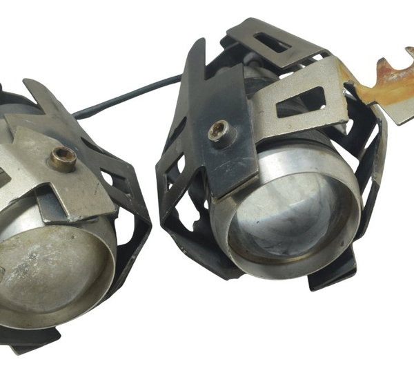 Farol Auxiliar Custom C/avaria Yamaha Drag Star Xvs 650 96-0 Ambos Lados