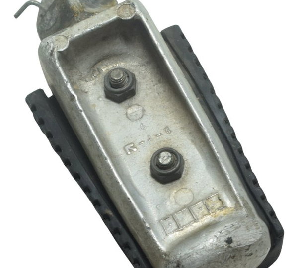 Pedaleira Dianteira Direita Yamaha Drag Star Xvs 650 96-08