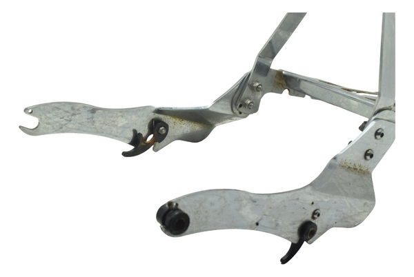 Sissy Bar Custom C/avaria Yamaha Drag Star Xvs 650 96-08