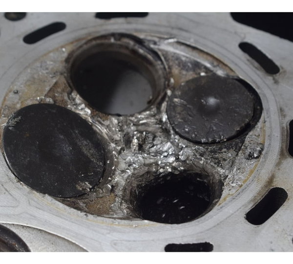 Carcaça Cabeçote C/ Avaria Kawasaki Er 6n 10-12 Original