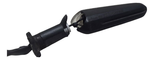 Pisca Dianteiro Direito C/avaria Yamaha Mt 03 20-25 Original