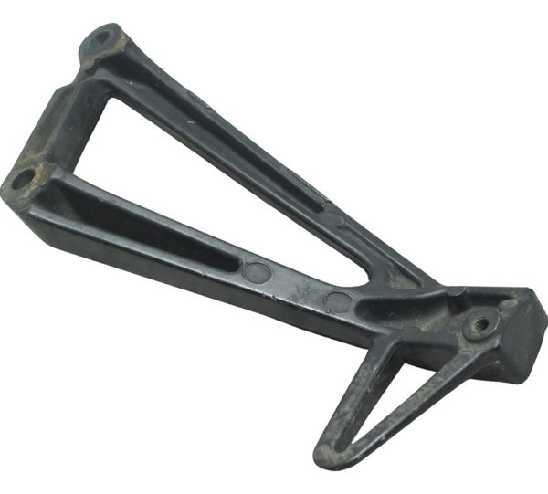Suporte Pedaleira Tras Esq C/avaria Yamaha Mt 03 20-25 Origi