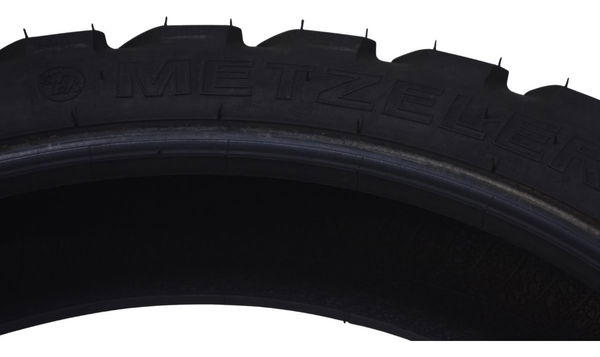 Pneu Metzeler Tourance 130/80-17 M/c 56s