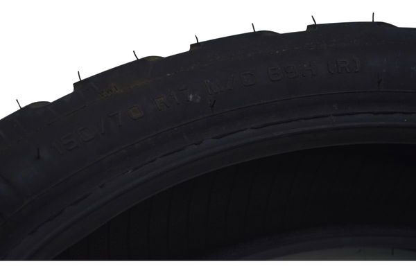 Pneu Metzeler Tourance 150/70 R17 M/c 69h