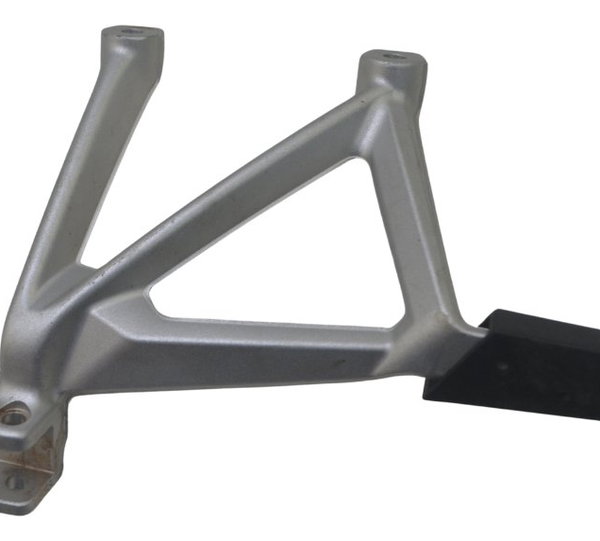 Suporte Pedaleira Traseira Esq Bmw R1250 Gs 19-24 Original
