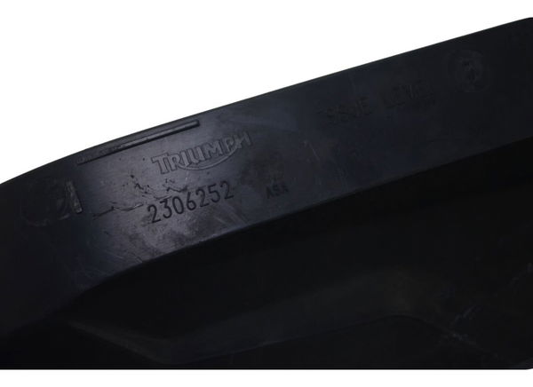 Acabamento Tanque Esq C/detalhes Triumph Tiger 800 Xrx 18-20