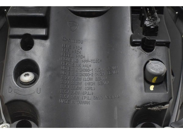 Farol C/ Detalhes Ducati X Diavel S 16-22 Original Ambos Lados