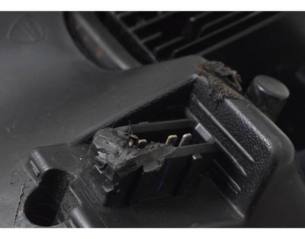 Farol C/ Detalhes Ducati X Diavel S 16-22 Original Ambos Lados