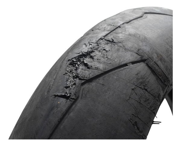 Pneu Detalhes Pirelli Diablo Supercorsa 120/70 Zr 17 M/c