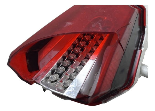 Lanterna Traseira C/avaria Suzuki Gsx-r Srad 1000 18-23 Orig Ambos Lados