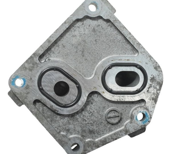 Placa Conexão Mangueira Óleo Suzuki Gsx-r Srad 1000 18-23