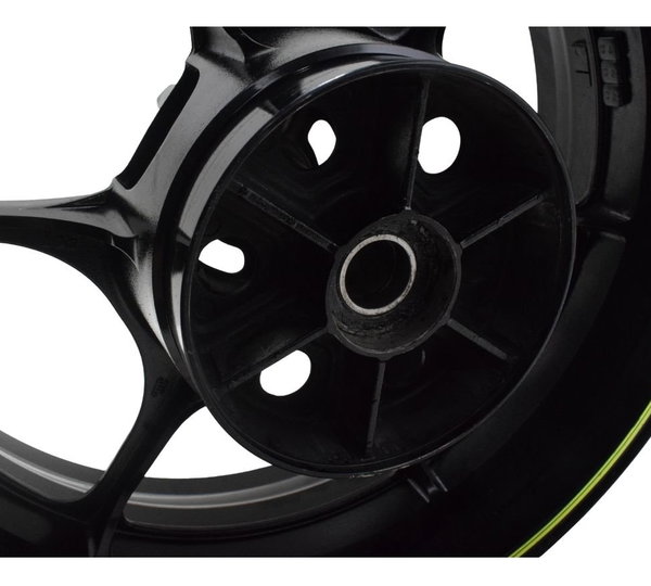 Roda Traseira Suzuki Gsx-r Srad 1000 18-23 Original Preto