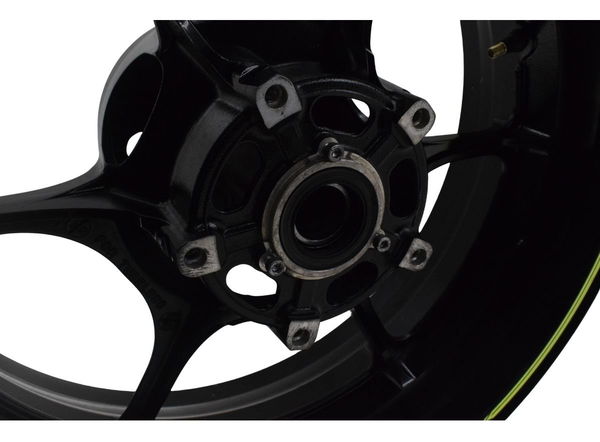 Roda Traseira Suzuki Gsx-r Srad 1000 18-23 Original Preto