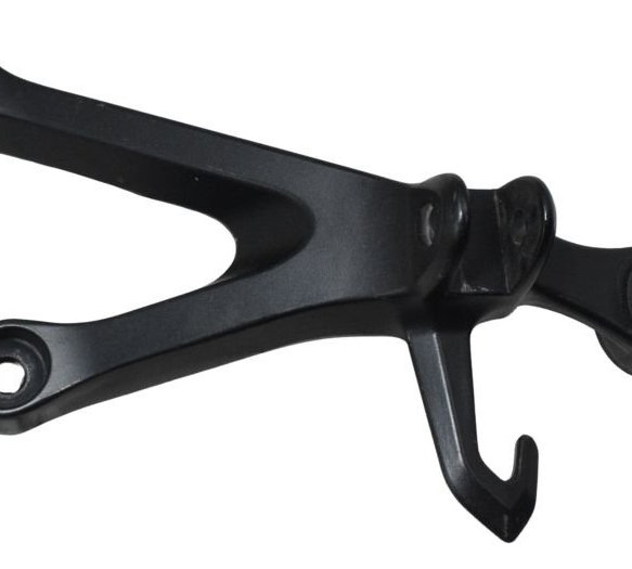 Suporte Pedaleira Traseira Dir Suzuki Gsx-r Srad 1000 18-23