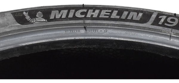 Pneu Michelin Road 6 Gt 190/55 Zr 17
