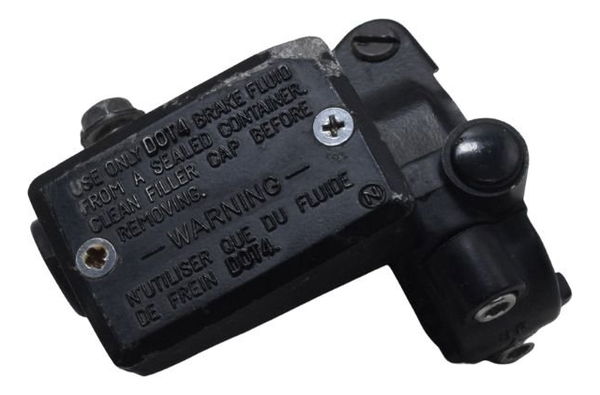 Cilindro Freio Diant C/deta Kawasaki Ninja Zx 12r 00-06 Orig