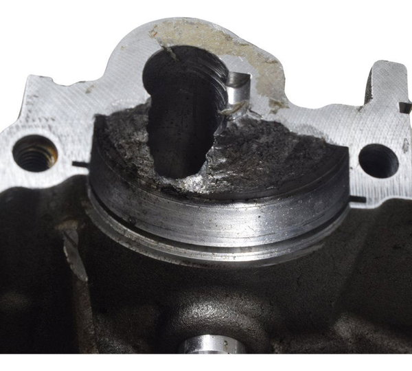 Cilindro Carcaça Bloco Superior C/avaria Bmw G 310 Gs 17-25