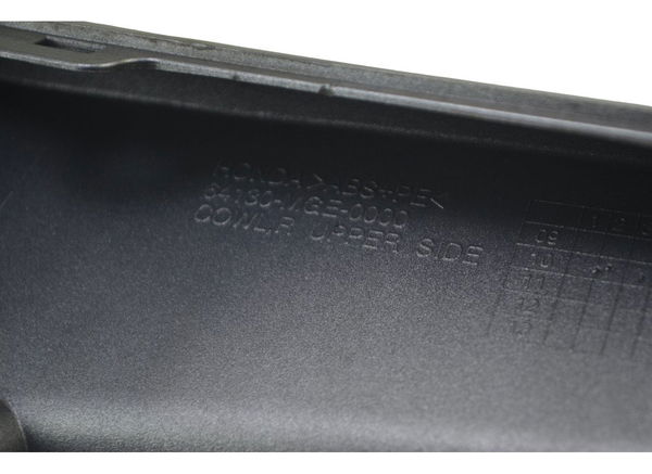 Carenagem Superior Farol Dir C/detal Honda Vfr 1200 F 10-12