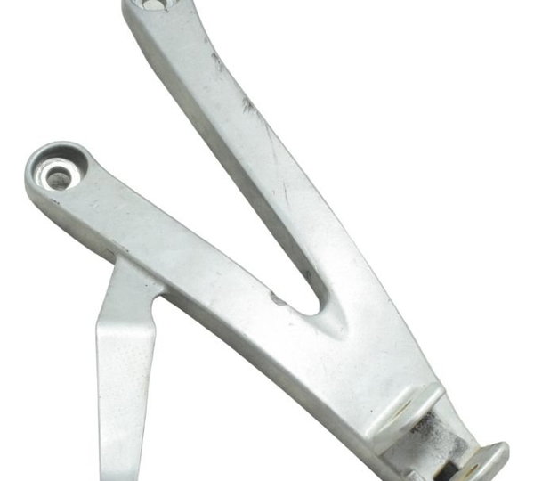 Suporte Pedaleira Tras Dir C/ Detalhes Honda Cbr 600rr 07-12