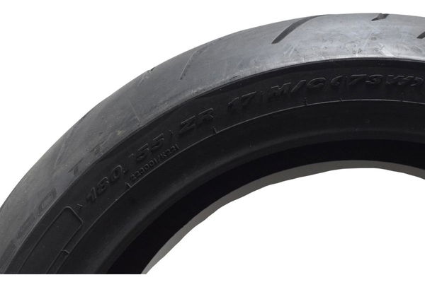 Pneu Pirelli Diablo Rosso Ii C/detalhes 180/55 Zr17 73w