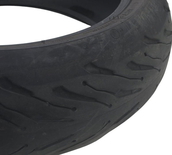 Pneu Michelin Road 5 190/55 Zr 17 M/c (75w)