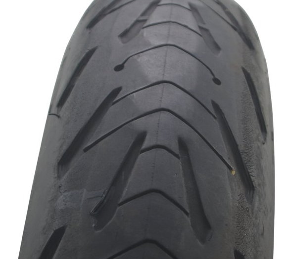 Pneu Michelin Road 5 Trail 120/70 Zr 19 M/c 60w C/detalhes
