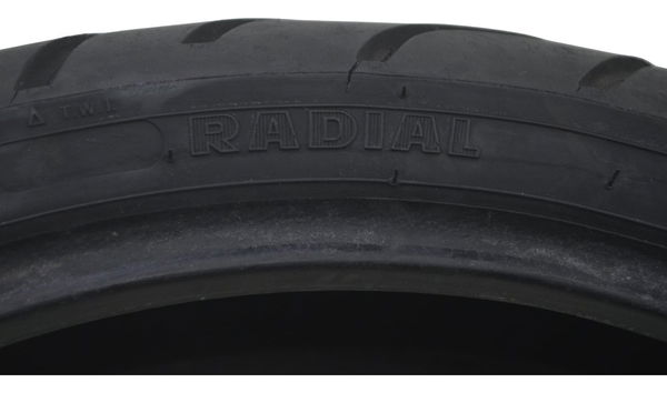 Pneu C/detal Maxxis Supermaxx Radial 120/70-zr17 M/c (58w)