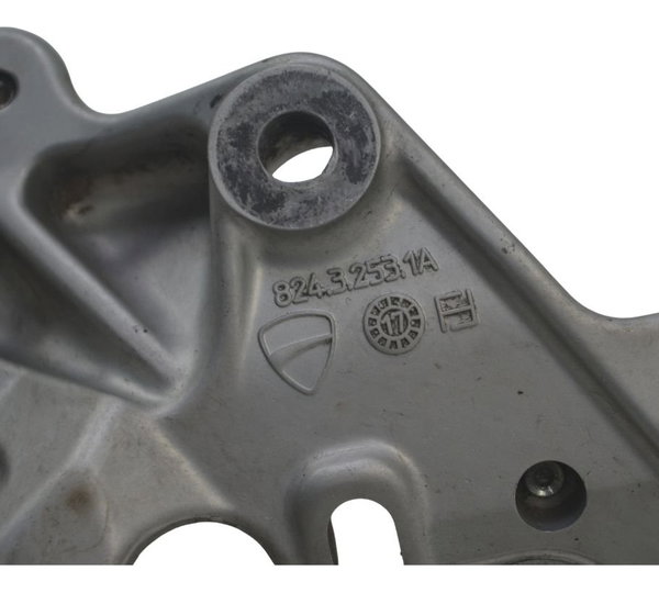 Suporte Pedaleira Dian Esq Ava Ducati Multistrada 1200 16-19