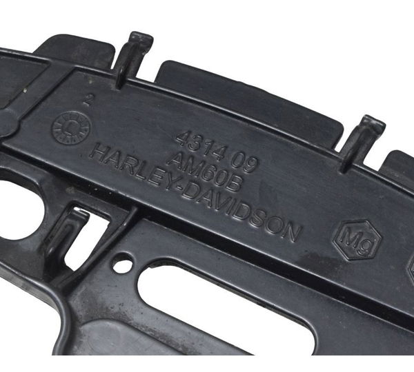 Suporte Paralama Traseiro Esq Harley Sportster Xl 883r 08-09