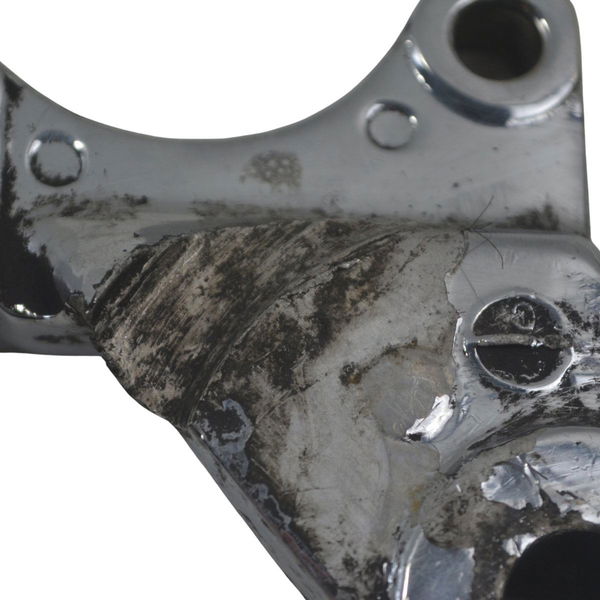 Suporte Pinça Freio Tras C/detal Yamaha Xt 600 97-04 Origina