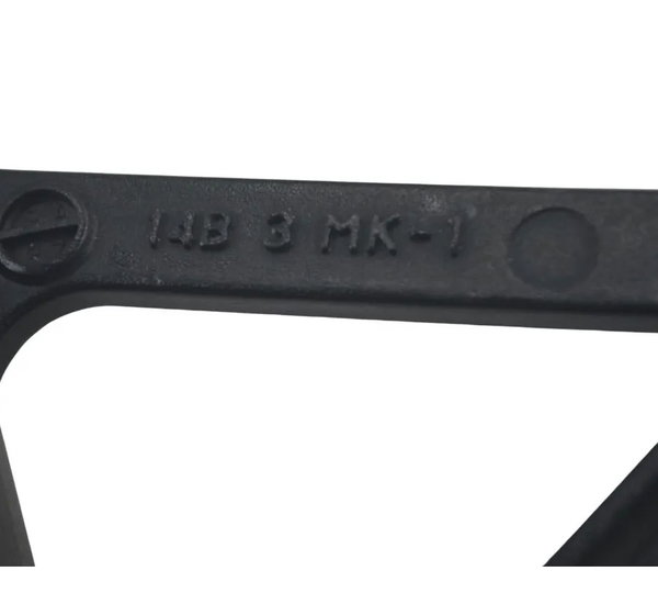 Suporte Pedaleira Dianteira Direita Yamaha Yzf R1 09-15 Orig Preto