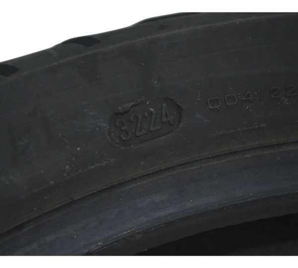 Pneu Vipal Street St 600 90/90-18 M/c Reinf 57p Remendado
