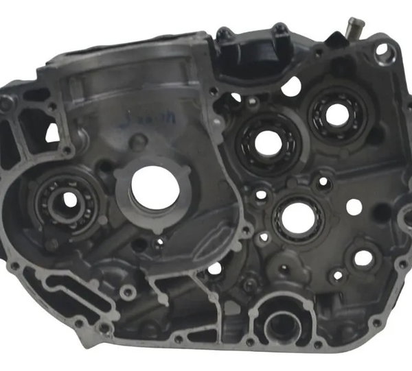 Bloco Motor Direito Bajaj Dominar 400 23-25 Original