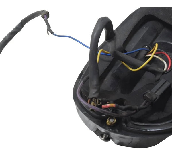 Lanterna Traseira C/detalhes Paralela Harley Dyna 08-11