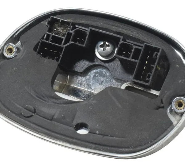 Suporte Lanterna Traseira C/detalhes Harley Dyna 08-11 Origi
