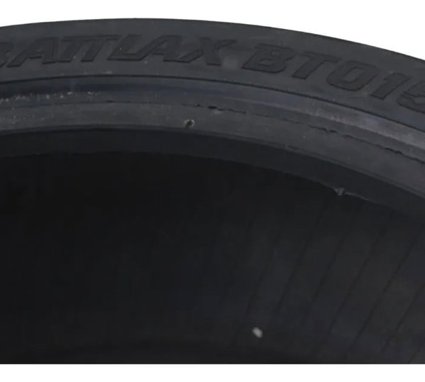 Pneu Bridgestone Battlax 190/50 Zr17 M/c (73w) C/ Avaria