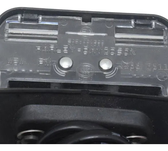 Luz Placa S/ Plug Harley Softail Breakout M8 Fat Boy 18-24 Ambos Lados
