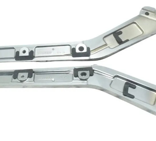 Par Espada Suporte Harley Softail Fat Boy M8 18-25 Original