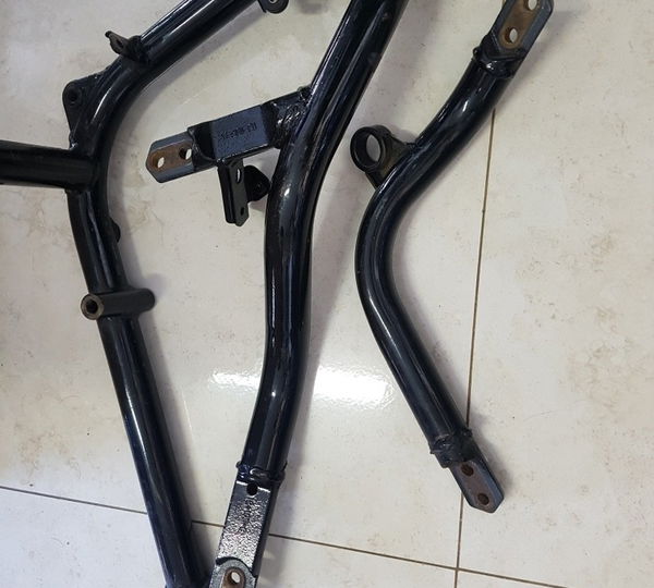 Suporte Motor Intruder Chassis Lc 1500 Intruder Suzuki