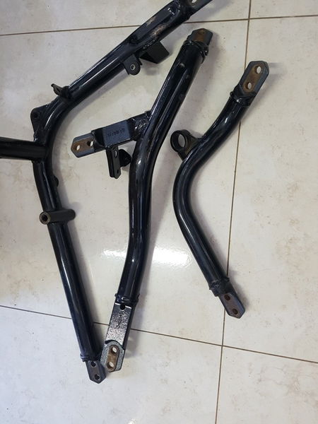 Suporte Motor Intruder Chassis Lc 1500 Intruder Suzuki