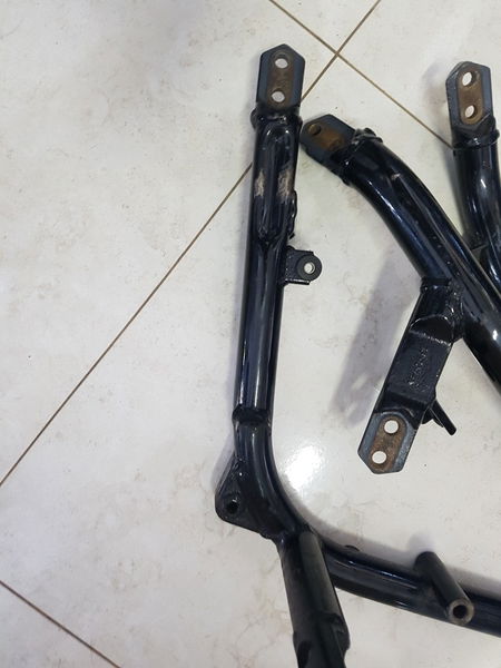 Suporte Motor Intruder Chassis Lc 1500 Intruder Suzuki