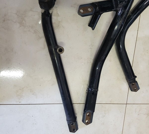 Suporte Motor Intruder Chassis Lc 1500 Intruder Suzuki