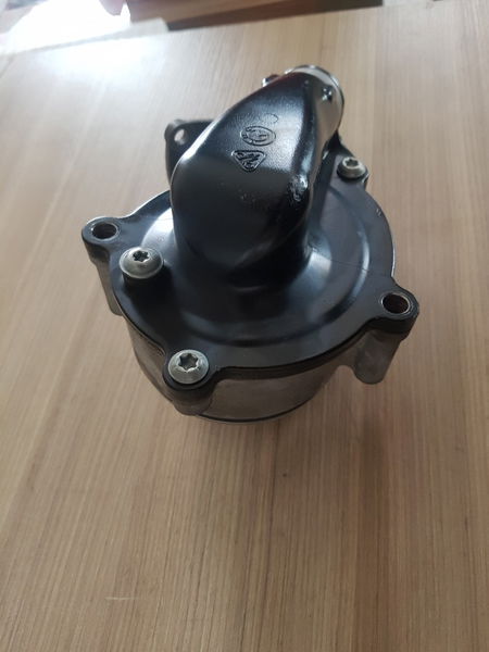 Bomba Agua Bmw S 1000rr 10a14 Original